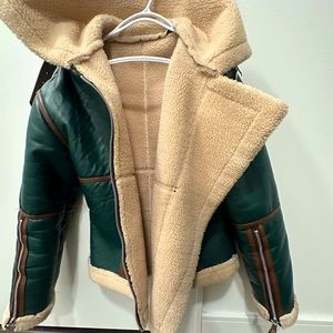 Zara Jacket with artificial fur. Warm and stylish. Size S-M.